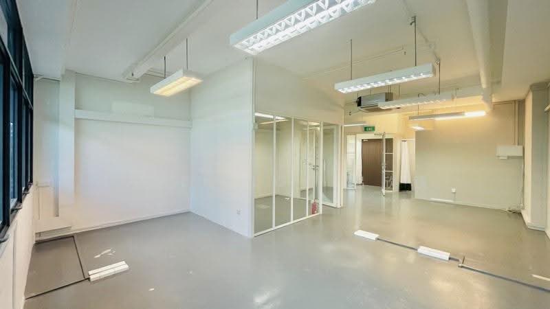 Zervex, 8 8, Eunos / Geylang / Paya Lebar, 904 sqft, Light Industrial (B1) For Rent, by Laven Loo 吕欣颐, 500266507 - CommercialGuru.com.sg