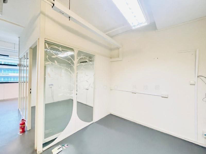 Zervex, 8 8, Eunos / Geylang / Paya Lebar, 904 sqft, Light Industrial (B1) For Rent, by Laven Loo 吕欣颐, 500266507 - CommercialGuru.com.sg
