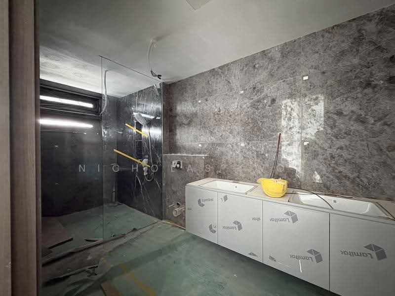 Jalan Leban, Ang Mo Kio / Bishan / Thomson, 5 Bedrooms, 5,132 sqft, Terraced House For Sale, by Nicholas Kwok, 500266518 - Bathroom - PropertyGuru.com.sg