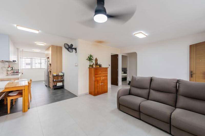 531 Hougang Avenue 6, 531 Hougang Avenue 6, Hougang / Punggol / Sengkang, 3 Bedrooms, 904 sqft, HDB Flat For Sale, by Philip Yap, 500266519 - Living Room - PropertyGuru.com.sg