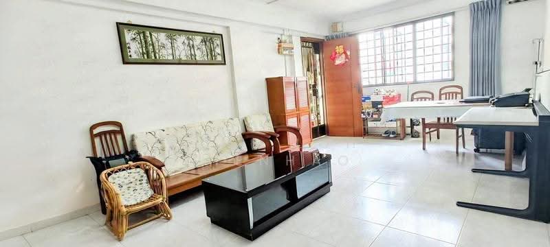 250 Jurong East Street 24, 250 Jurong East Street 24, Boon Lay / Jurong / Tuas, 3 Bedrooms, 1,012 sqft, HDB Flat For Sale, by Jose Loh Zhenhao, 500266521 - Living Room - PropertyGuru.com.sg