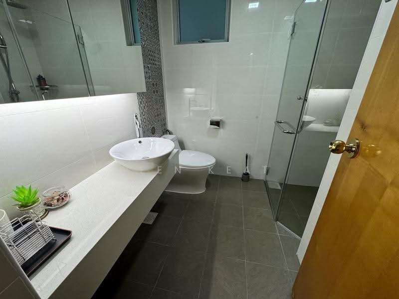 Guilin View, 20 Bukit Batok Street 52, Dairy Farm / Bukit Panjang / Choa Chu Kang, Room Rental, 1,200 sqft, Condominium For Rent, by Ween Keat, 500266522 - Bathroom - PropertyGuru.com.sg