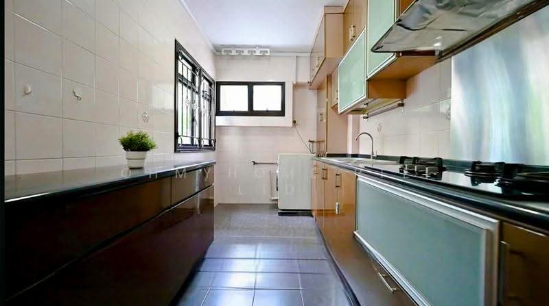 262D Compassvale Street, 262D Compassvale Street, Hougang / Punggol / Sengkang, 3 Bedrooms, 1,184 sqft, HDB Flat For Sale, by AARON LIM, 500266527 - Kitchen - PropertyGuru.com.sg