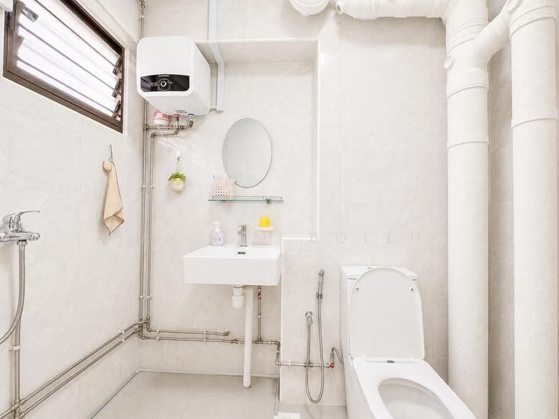 Corner Unit! Bishan Park Direct Park View, Low Floor Lovers Only, Almost Sold! Hurry! Open Hse Sat!, Bishan st 23, 3 Bedrooms, 1,140 sqft, HDB Flat For Sale, by Ian Teh Boleh, 500266530 - Bathroom - PropertyGuru.com.sg