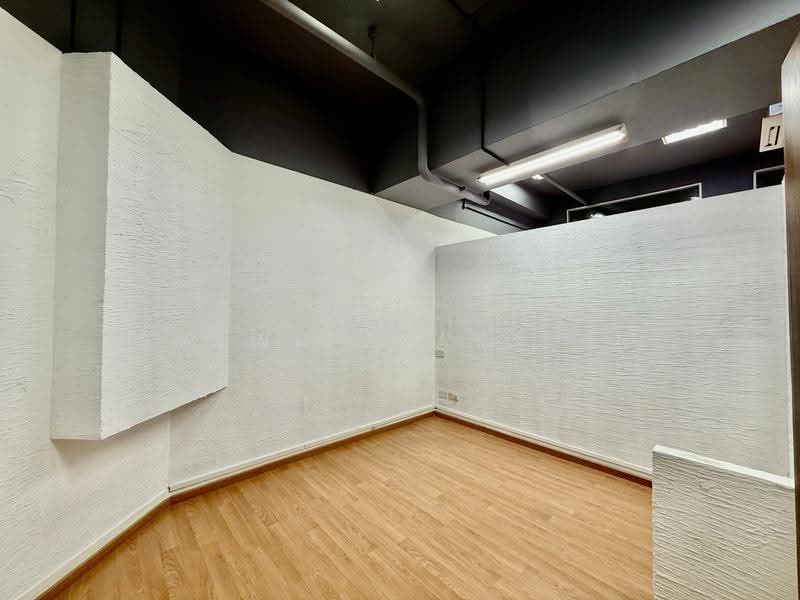 Ubi Techpark, 10 Ubi Crescent, Eunos / Geylang / Paya Lebar, 658 sqft, Light Industrial (B1) For Rent, by Shawn Thayalan, 500266546 - Interior - CommercialGuru.com.sg