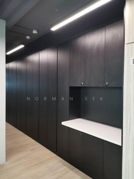 Trivex, 8 Burn Road, Macpherson / Potong Pasir, 250 sqft, Light Industrial (B1) For Rent, by Norman Sek, 500266555 - Corridor - CommercialGuru.com.sg
