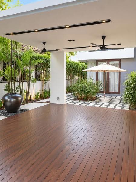 Bungalow @ Sentosa / Ocean Drive, Ocean Drive, Harbourfront / Telok Blangah, 5 Bedrooms, 11,200 sqft, Bungalow House For Sale, by Maxim Loo, 500266564 - Exterior - PropertyGuru.com.sg