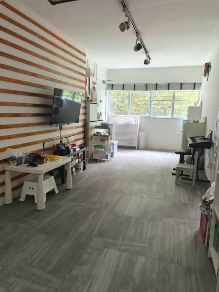 20 Telok Blangah Crescent, 20 Telok Blangah Crescent, Harbourfront / Telok Blangah, 3 Bedrooms, 818 sqft, HDB Flat For Sale, by Matthew Xu, 500266566 - Living Room - PropertyGuru.com.sg