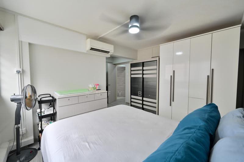112 Bedok North Road, 112 Bedok North Road, Bedok / Upper East Coast, 3 Bedrooms, 1,259 sqft, HDB Flat For Sale, by Sufy B., 500266568 - Master Bedroom - PropertyGuru.com.sg