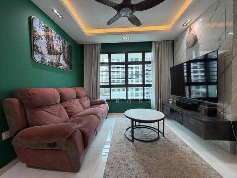 415C Northshore Drive, 415C Northshore Drive, Hougang / Punggol / Sengkang, 3 Bedrooms, 1,011 sqft, HDB Flat For Sale, by Rizal Rosley, 500266569 - Living Room - PropertyGuru.com.sg
