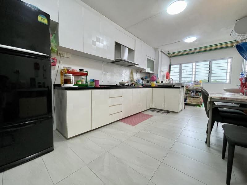 123 Hougang Avenue 1, 123 Hougang Avenue 1, Hougang / Punggol / Sengkang, 3 Bedrooms, 979 sqft, HDB Flat For Sale, by Doris Ong, 500266570 - Kitchen - PropertyGuru.com.sg