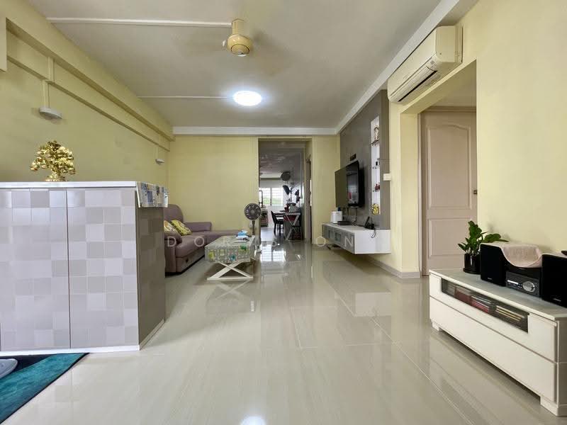 123 Hougang Avenue 1, 123 Hougang Avenue 1, Hougang / Punggol / Sengkang, 3 Bedrooms, 979 sqft, HDB Flat For Sale, by Doris Ong, 500266570 - Living Room - PropertyGuru.com.sg