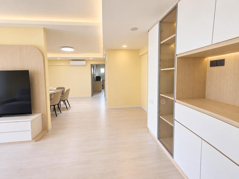 197B Punggol Field, 197B Punggol Field, Hougang / Punggol / Sengkang, 3 Bedrooms, 1,184 sqft, HDB Flat For Sale, by Delvin Ong, 500266571 - Living Room - PropertyGuru.com.sg