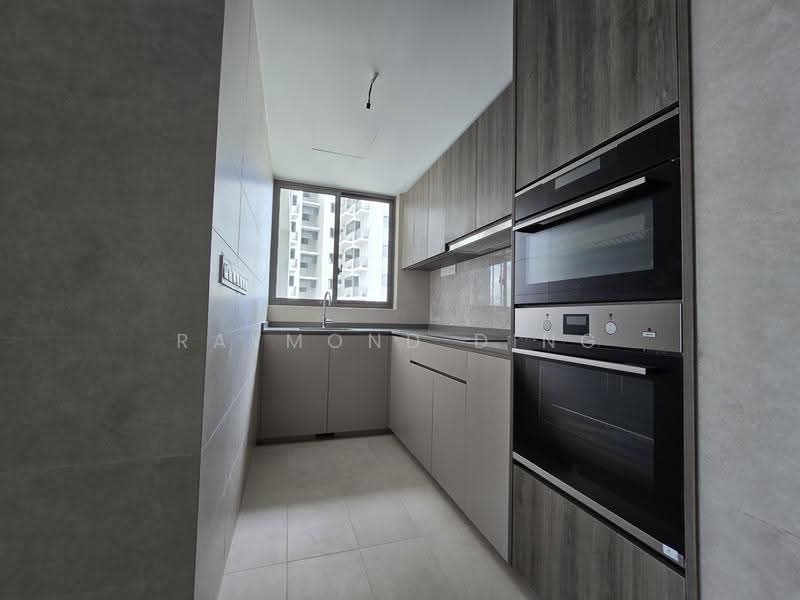 Pinetree Hill, 30 Pine Grove, Clementi Park / Upper Bukit Timah, 5 Bedrooms, 1,733 sqft, Condominium For Rent, by Raymond Ding, 500266586 - PropertyGuru.com.sg