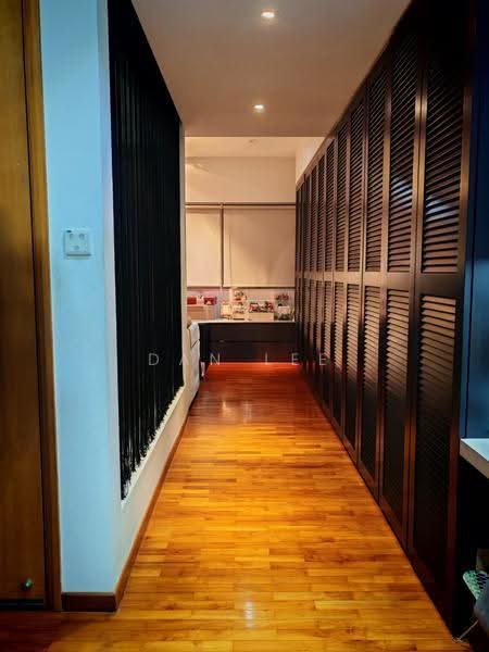 The Shaughnessy, 2 Miltonia Close, Sembawang / Yishun, 5 Bedrooms, 3,509 sqft, Cluster House For Sale, by Dan Lee, 500266594 - Corridor - PropertyGuru.com.sg