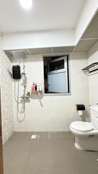 229B Sumang Lane, 229B Sumang Lane, Hougang / Punggol / Sengkang, 3 Bedrooms, 1,001 sqft, HDB Flat For Sale, by Jose Loh Zhenhao, 500266600 - Bathroom - PropertyGuru.com.sg
