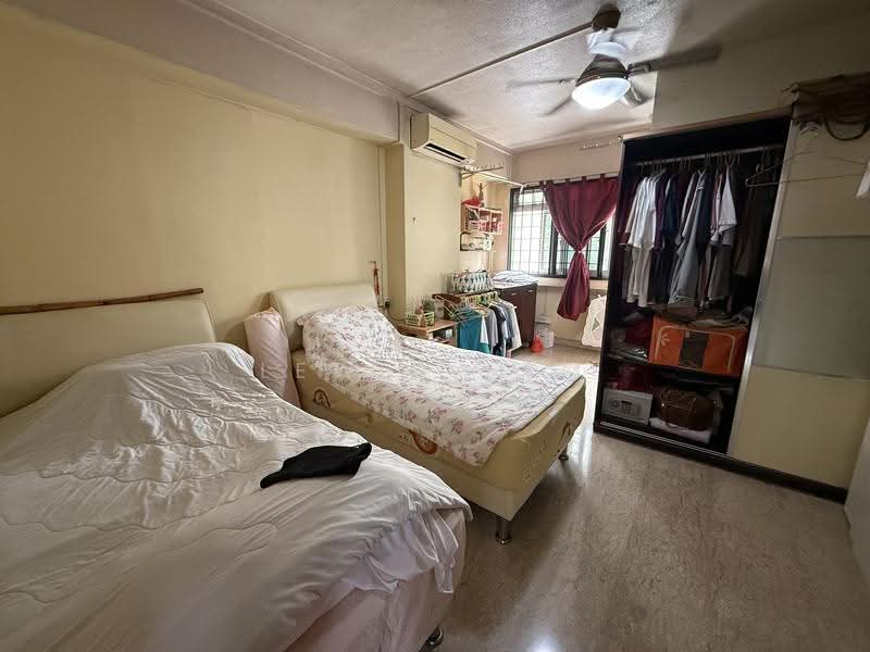839 Jurong West Street 81, 839 Jurong West Street 81, Boon Lay / Jurong / Tuas, 3 Bedrooms, 1,367 sqft, HDB Flat For Sale, by Lewis Tam, 500266607 - Bedroom - PropertyGuru.com.sg