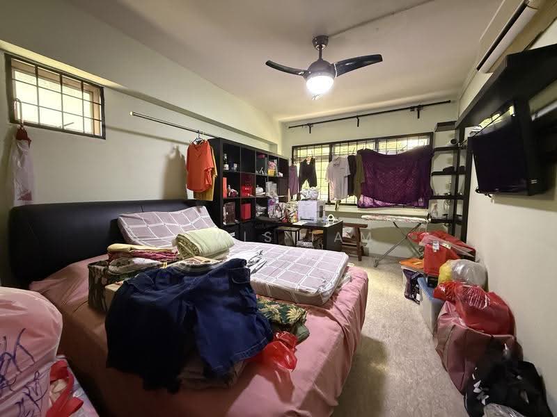 839 Jurong West Street 81, 839 Jurong West Street 81, Boon Lay / Jurong / Tuas, 3 Bedrooms, 1,367 sqft, HDB Flat For Sale, by Lewis Tam, 500266607 - Bedroom - PropertyGuru.com.sg