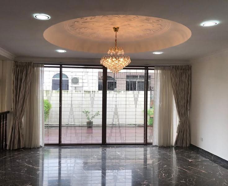 Philips Avenue, Hougang / Punggol / Sengkang, 5 Bedrooms, 4,000 sqft, Detached House For Rent, by Shen Sherry, 500266624 - Living Room - PropertyGuru.com.sg