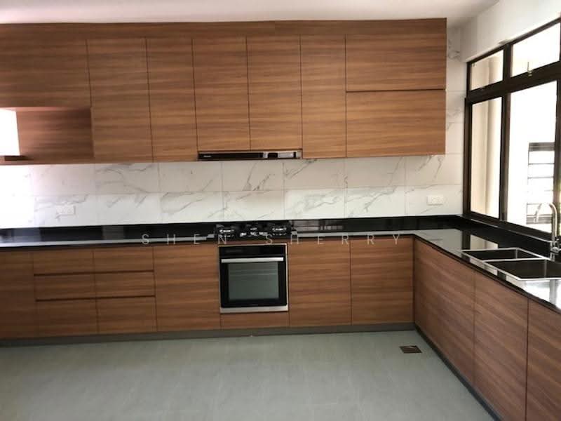 Philips Avenue, Hougang / Punggol / Sengkang, 5 Bedrooms, 4,000 sqft, Detached House For Rent, by Shen Sherry, 500266624 - Kitchen - PropertyGuru.com.sg