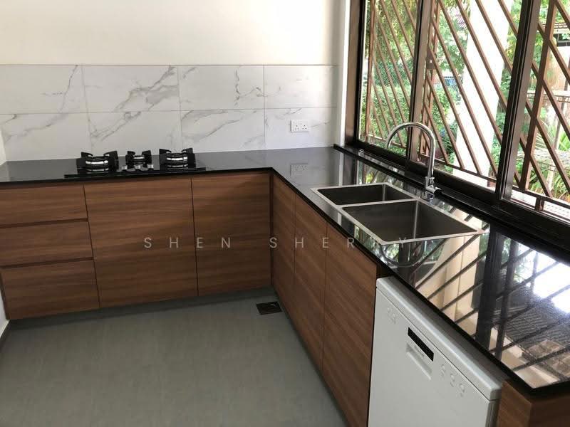 Philips Avenue, Hougang / Punggol / Sengkang, 5 Bedrooms, 4,000 sqft, Detached House For Rent, by Shen Sherry, 500266624 - Kitchen - PropertyGuru.com.sg