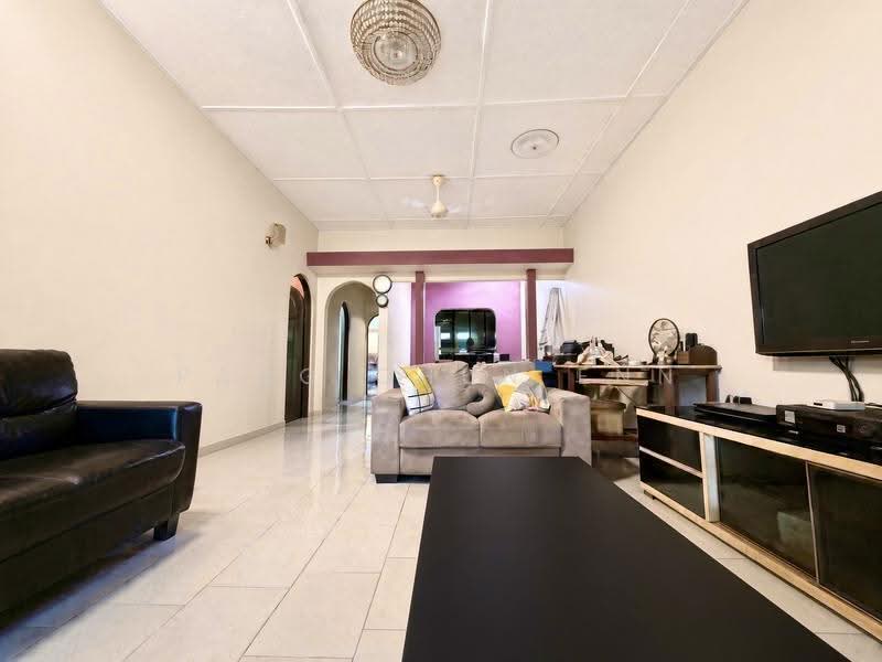 Jalan Asas, Dairy Farm / Bukit Panjang / Choa Chu Kang, 3 Bedrooms, 2,500 sqft, Semi-Detached House For Sale, by Pang Chun Enn, 500266631 - Living Room - PropertyGuru.com.sg