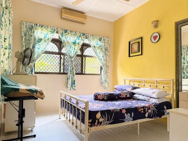 Jalan Asas, Dairy Farm / Bukit Panjang / Choa Chu Kang, 3 Bedrooms, 2,500 sqft, Semi-Detached House For Sale, by Pang Chun Enn, 500266631 - Bedroom - PropertyGuru.com.sg