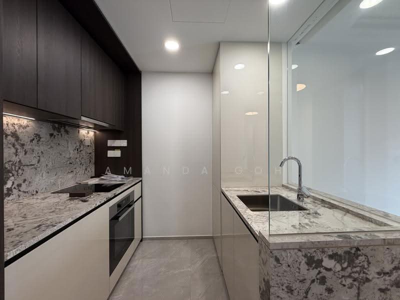 Tembusu Grand, 94 Jalan Tembusu, East Coast / Marine Parade, 2 Bedrooms, 743 sqft, Condominium For Sale, by Amanda Goh, 500266672 - Kitchen - PropertyGuru.com.sg