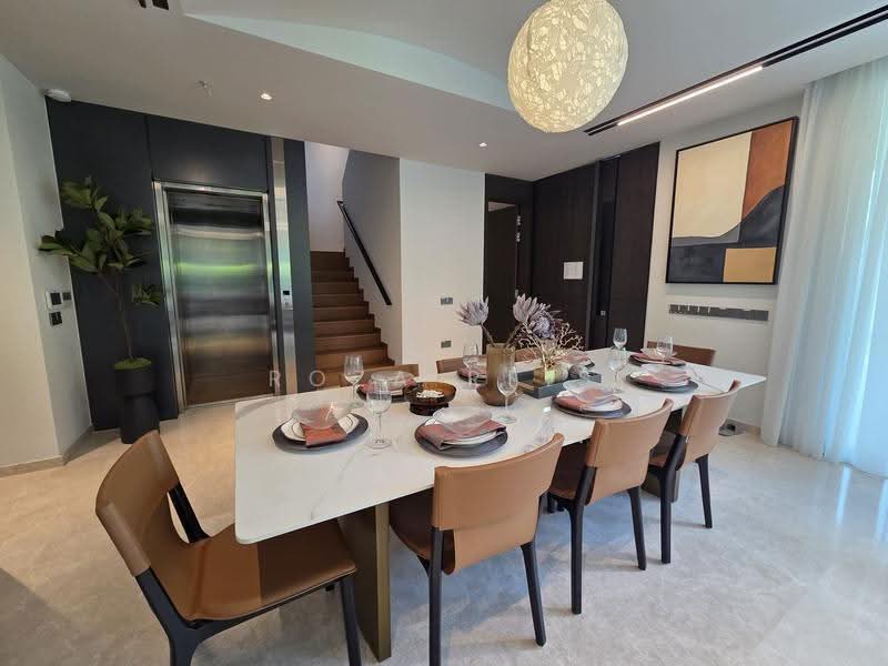 Greenbank Park, Greenbank Park, Clementi Park / Upper Bukit Timah, 5 Bedrooms, 5,436 sqft, Semi-Detached House For Sale, by Roza Reis, 500266692 - Dining Room - PropertyGuru.com.sg