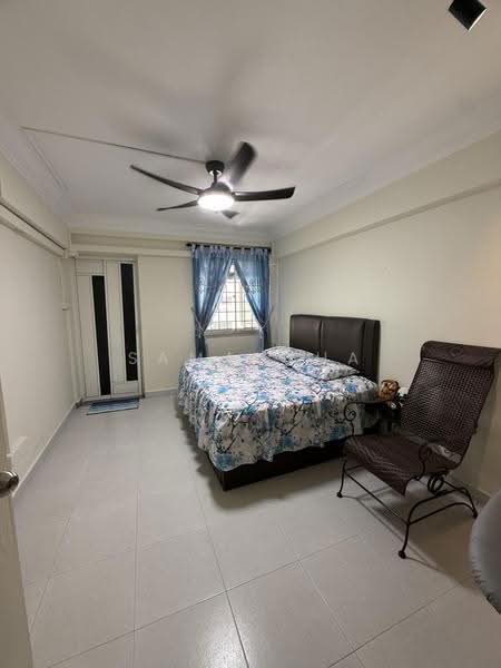124 Yishun Street 11, 124 Yishun Street 11, Sembawang / Yishun, 5 Bedrooms, 1,442 sqft, HDB Flat For Sale, by Samantha Leow, 500266696 - Bedroom - PropertyGuru.com.sg