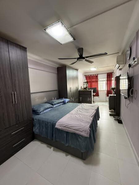 124 Yishun Street 11, 124 Yishun Street 11, Sembawang / Yishun, 5 Bedrooms, 1,442 sqft, HDB Flat For Sale, by Samantha Leow, 500266696 - Bedroom - PropertyGuru.com.sg