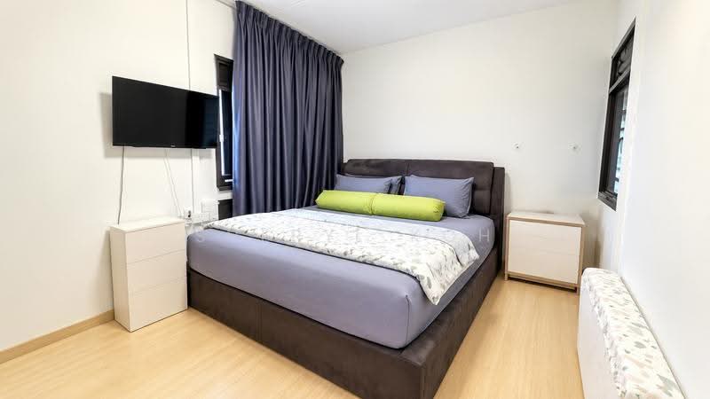 664A Jurong West Street 64, 664A Jurong West Street 64, Boon Lay / Jurong / Tuas, 3 Bedrooms, 1,184 sqft, HDB Flat For Sale, by Sheryl Koh, 500266706 - Master bedroom - PropertyGuru.com.sg