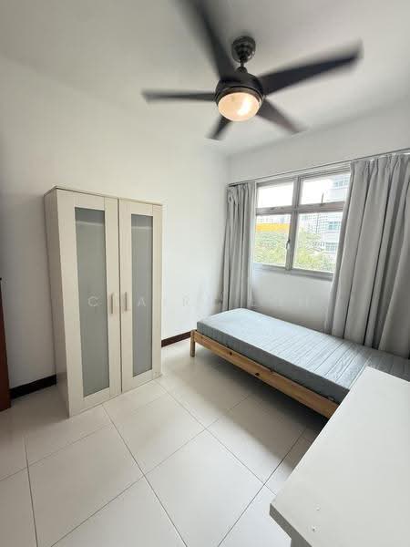 213C Punggol Walk, 213C Punggol Walk, Hougang / Punggol / Sengkang, 3 Bedrooms, 1,001 sqft, HDB Flat For Sale, by Claire Loh, 500266711 - Bedroom - PropertyGuru.com.sg