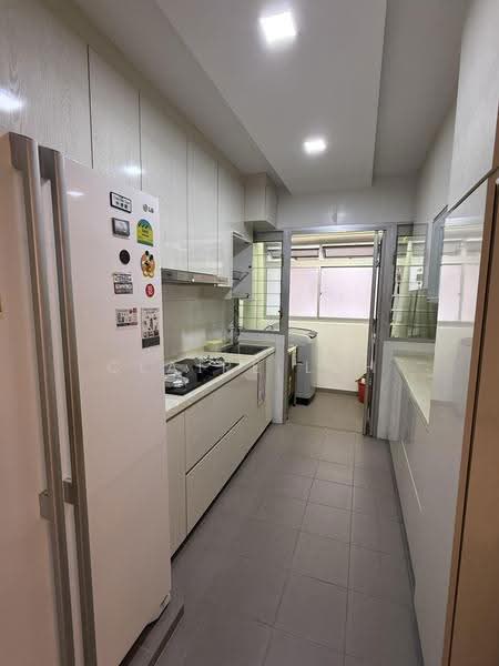 213C Punggol Walk, 213C Punggol Walk, Hougang / Punggol / Sengkang, 3 Bedrooms, 1,001 sqft, HDB Flat For Sale, by Claire Loh, 500266711 - Kitchen - PropertyGuru.com.sg