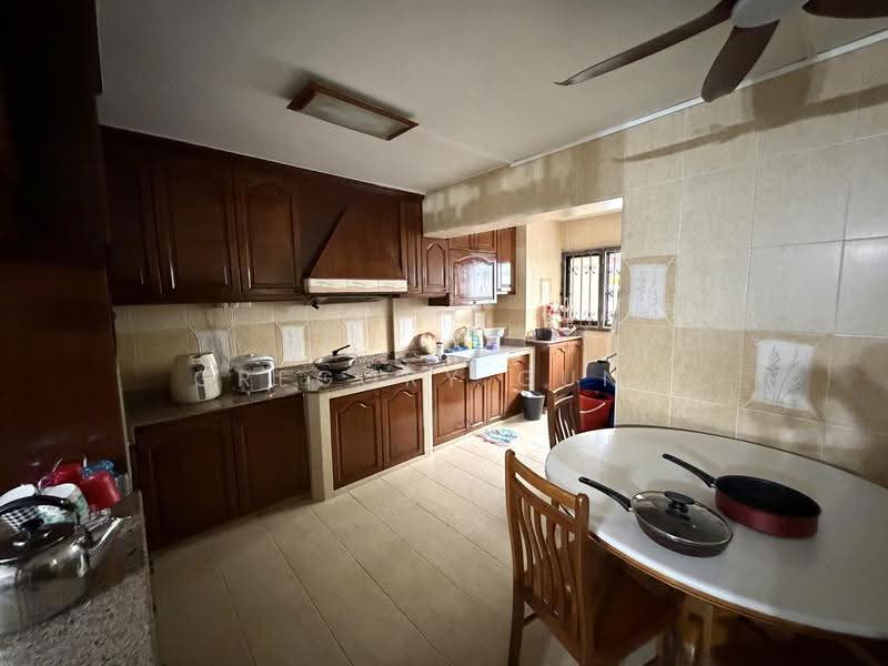 403 Pandan Gardens, 403 Pandan Gardens, Boon Lay / Jurong / Tuas, Room Rental, 120 sqft, HDB Flat For Rent, by Gregory Gung, 500266714 - Kitchen - PropertyGuru.com.sg