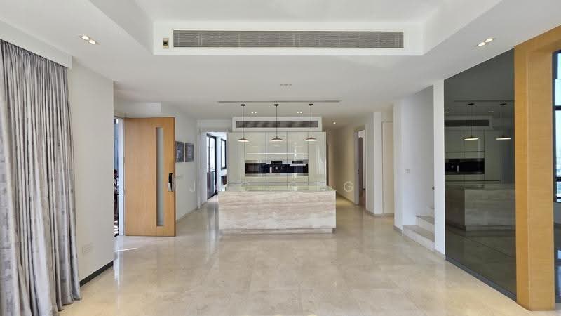 Trilight, 9 Newton Road, Newton / Novena, 4 Bedrooms, 5,802 sqft, Condominium For Sale, by Jac Ong, 500266723 - Kitchen - PropertyGuru.com.sg