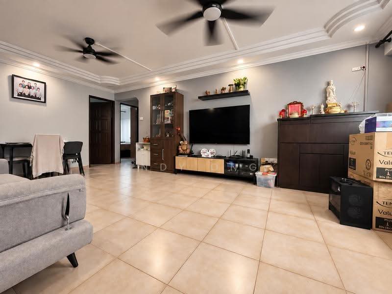 542 Jurong West Avenue 1, 542 Jurong West Avenue 1, Boon Lay / Jurong / Tuas, 3 Bedrooms, 1,109 sqft, HDB Flat For Sale, by Andy Ong, 500266739 - Living Room - PropertyGuru.com.sg