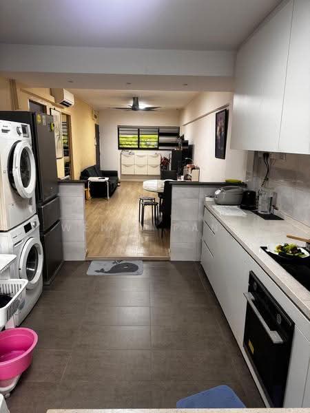 518 Jurong West Street 52, 518 Jurong West Street 52, Boon Lay / Jurong / Tuas, 2 Bedrooms, 795 sqft, HDB Flat For Sale, by Wendy Pang, 500266762 - Kitchen - PropertyGuru.com.sg