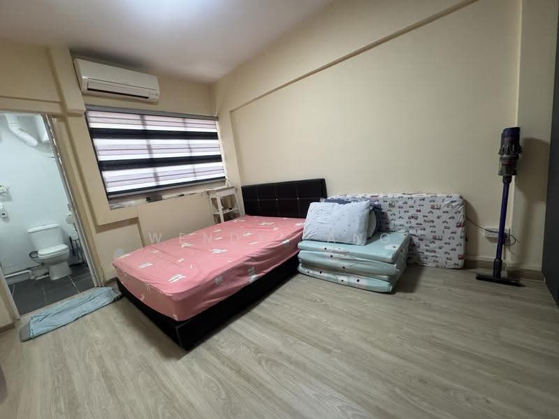 518 Jurong West Street 52, 518 Jurong West Street 52, Boon Lay / Jurong / Tuas, 2 Bedrooms, 795 sqft, HDB Flat For Sale, by Wendy Pang, 500266762 - Bedroom - PropertyGuru.com.sg