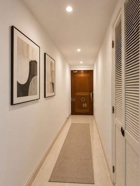 Sunrise Gardens, 53 Sunrise Gardens, Seletar / Yio Chu Kang, 1 Bedroom, 828 sqft, Condominium For Sale, by YAMAMOTO Jr LIM 林景漍, 500266790 - Hallway entrance - PropertyGuru.com.sg