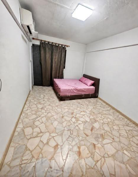 231 Jurong East Street 21, 231 Jurong East Street 21, Boon Lay / Jurong / Tuas, 2 Bedrooms, 883 sqft, HDB Flat For Sale, by Eason Sim 沈绍彬, 500266793 - Bedroom - PropertyGuru.com.sg