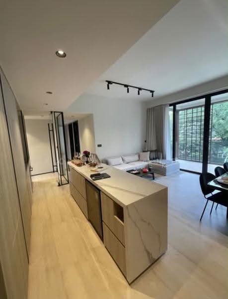 The Hyde, 11 Balmoral Road, Tanglin / Holland / Bukit Timah, 3 Bedrooms, 1,249 sqft, Condominium For Rent, by Sera Kuek, 500266798 - Living Room - PropertyGuru.com.sg
