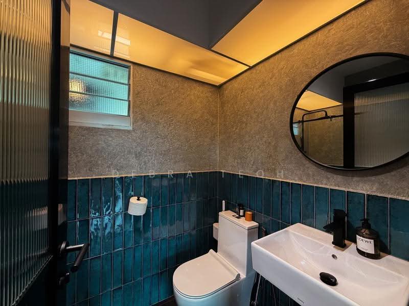 470A Upper Serangoon Crescent, 470A Upper Serangoon Crescent, Hougang / Punggol / Sengkang, 3 Bedrooms, 1,206 sqft, HDB Flat For Sale, by Debra Teoh, 500266799 - Bathroom - PropertyGuru.com.sg