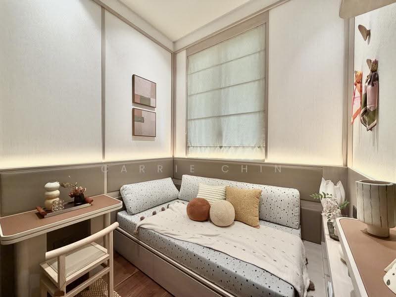 Parksuites, 18 Holland Grove Road, Tanglin / Holland / Bukit Timah, 2 Bedrooms, 786 sqft, Condominium For Sale, by Carrie Chin, 500266804 - PropertyGuru.com.sg