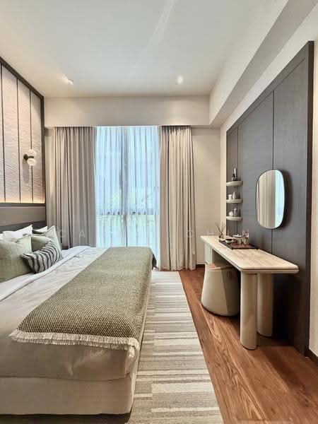 Parksuites, 18 Holland Grove Road, Tanglin / Holland / Bukit Timah, 2 Bedrooms, 786 sqft, Condominium For Sale, by Carrie Chin, 500266804 - Bedroom - PropertyGuru.com.sg