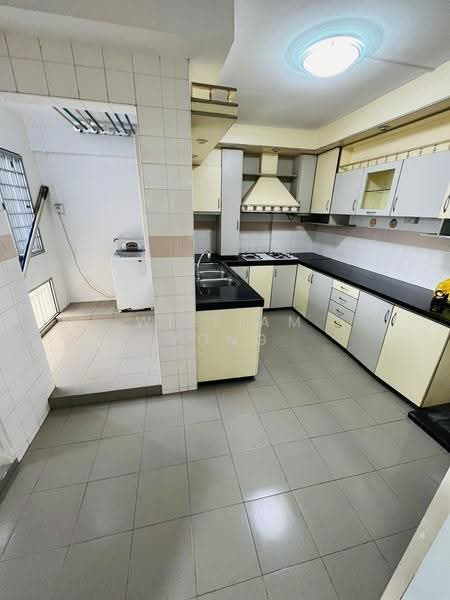 855 Jurong West Street 81, 855 Jurong West Street 81, Boon Lay / Jurong / Tuas, Room Rental, 450 sqft, HDB Flat For Rent, by William Yong, 500266806 - Kitchen - PropertyGuru.com.sg