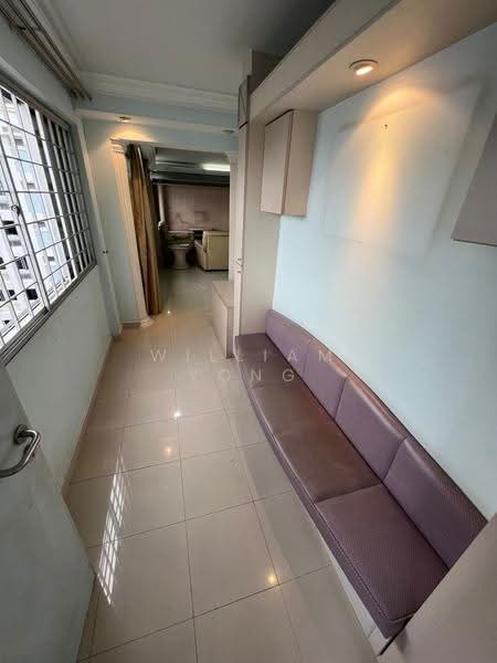 855 Jurong West Street 81, 855 Jurong West Street 81, Boon Lay / Jurong / Tuas, Room Rental, 450 sqft, HDB Flat For Rent, by William Yong, 500266806 - Corridor - PropertyGuru.com.sg