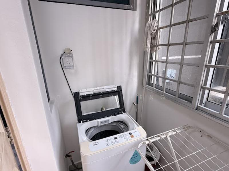Emerald Park, 2 Indus Road, Alexandra / Commonwealth, Room Rental, 150 sqft, Condominium For Rent, by Doreen Heng, 500266809 - Interior - PropertyGuru.com.sg