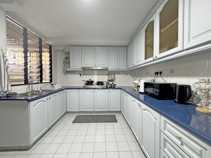Bassein Court, 5 Bassein Road, Newton / Novena, Room Rental, 128 sqft, Condominium For Rent, by Vivian Ng, 500266813 - Kitchen - PropertyGuru.com.sg