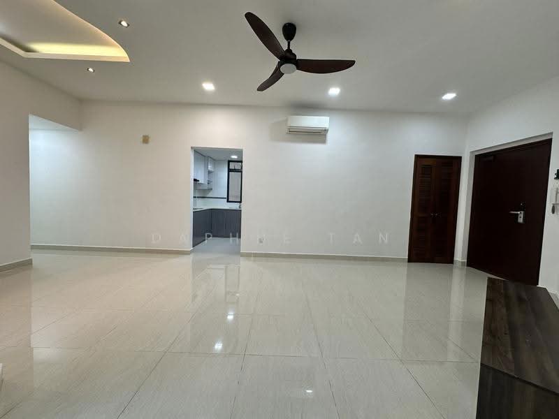 Regentville, 2 Hougang Street 92, Hougang / Punggol / Sengkang, 2 Bedrooms, 1,163 sqft, Condominium For Rent, by Daphne Tan, 500266824 - PropertyGuru.com.sg